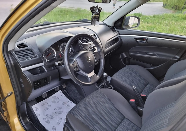 Suzuki Swift cena 35900 przebieg: 106000, rok produkcji 2014 z Gostyń małe 497